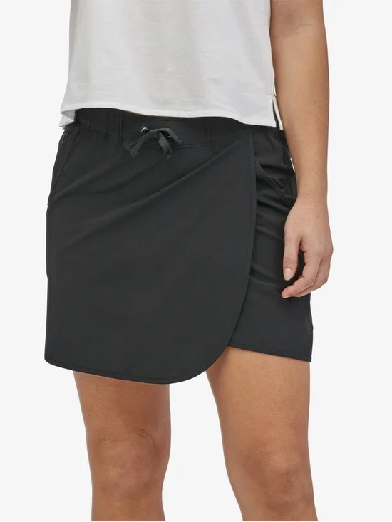 Patagonia Dresses & Skirts - Patagonia Black Fleetwith Active Skort